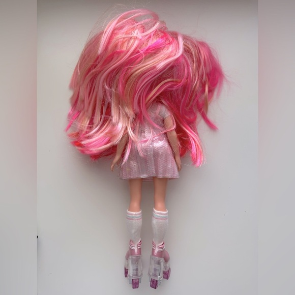 14” RAINBOW Surprise High Doll – Pixie Rose Doll - Picture 9 of 10